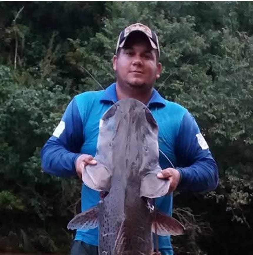 Poção do Jaú, em Corguinho (MS), atrai turistas e pescadores de todo o Brasil