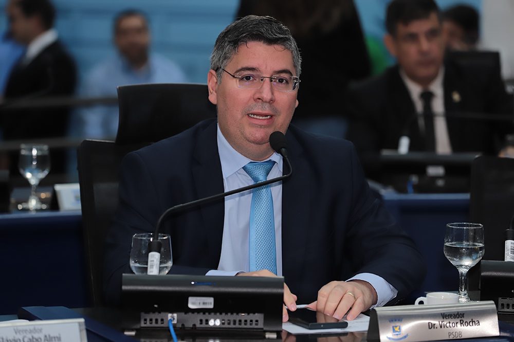 Dr. Victor Rocha desponta em pesquisa para deputado estadual e atual cenário aponta renovação na Assembleia