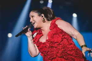 Maria Rita volta a se agigantar como cantora no show 'Redescobrir vol. 2', embalada pelo colo da mãe, Elis Regina