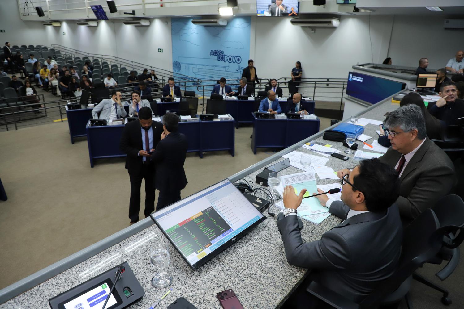 Vereadores aprovam recursos para obras de asfalto e projetos de incentivo do Prodes