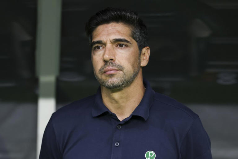Abel Ferreira alfineta Flamengo sobre final da Libertadores em coletiva: "Sem asterisco"
