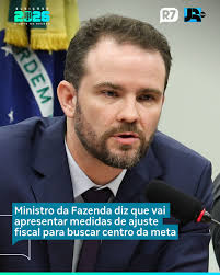 Ministro da Fazenda diz que vai apresentar medidas de ajuste fiscal para buscar centro da meta